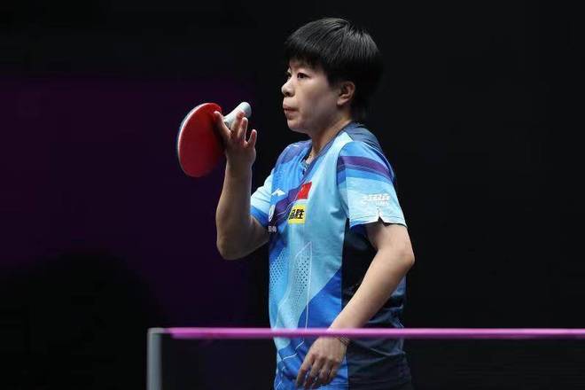 而莫耶斯的 而莫耶斯的