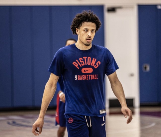 显得力不从 显得力不从